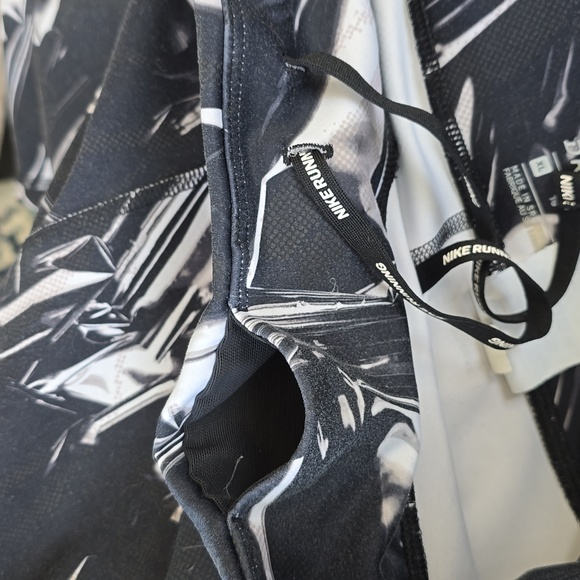 Nike running dry fit black and white leggings - Picture 4 of 7
